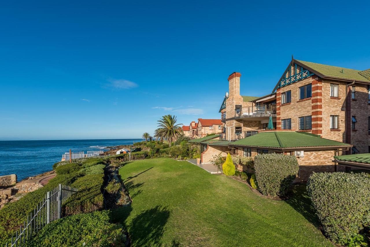 Apartment Beacon Wharf , George Hay 1 Mossel Bay